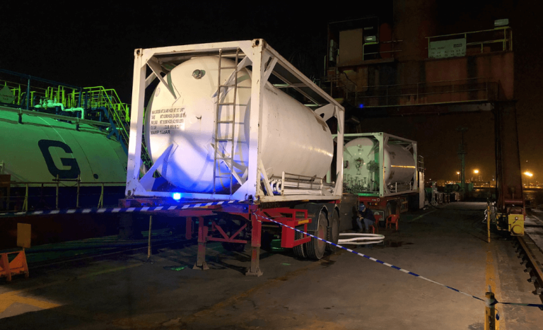 Purging-at-shipyard-1