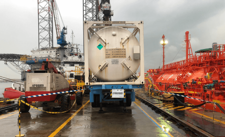 Purging-at-shipyard-8