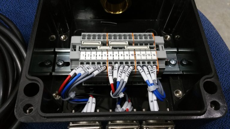 Flow Sensor with cable + GRP JB 4